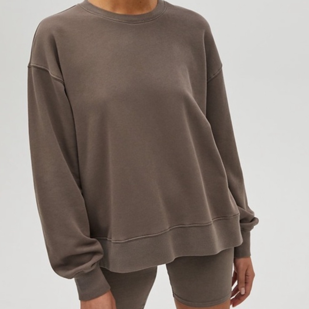 ARITZIA TNA CREWNECK